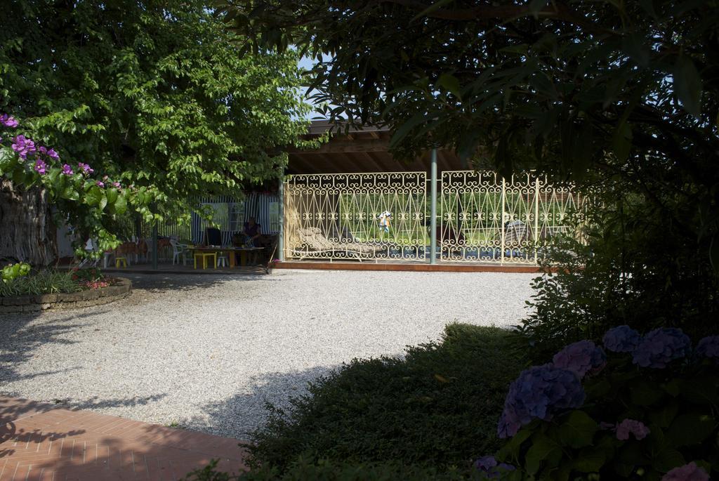 Agriturismo La Breda Guest House ซานเฟลีเช เดล เบนาโก ภายนอก รูปภาพ
